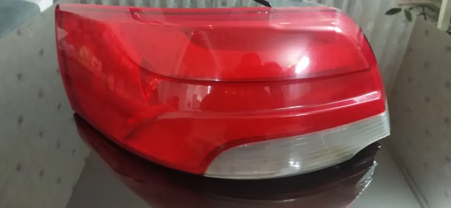 چراغ خطر رانا پلاس|قطعات یدکی و لوازم جانبی|قرچک, شهرک طلائیه|دیوار