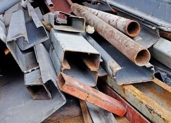 ضایعات|خدمات پیشه و مهارت|صدرا-فارس, فاز ۲|دیوار