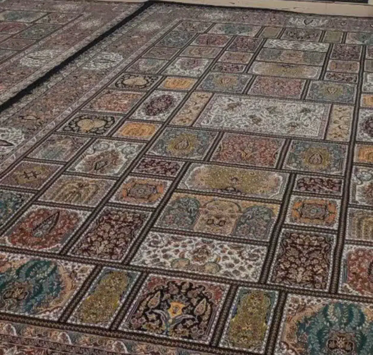 فرش زیبا|فرش|قم, شهرک امام حسن|دیوار