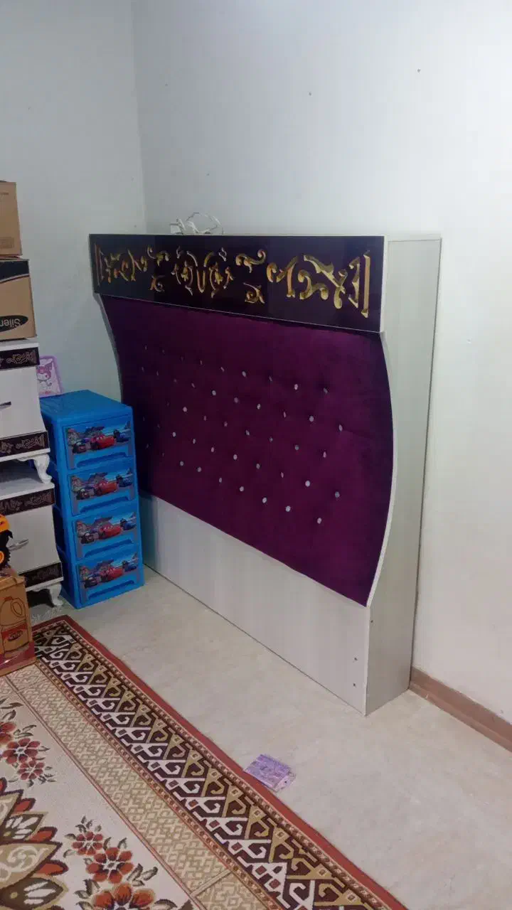 تخت خواب|تخت و سرویس خواب|رباط‌کریم, مسکن مهر آبشناسان|دیوار
