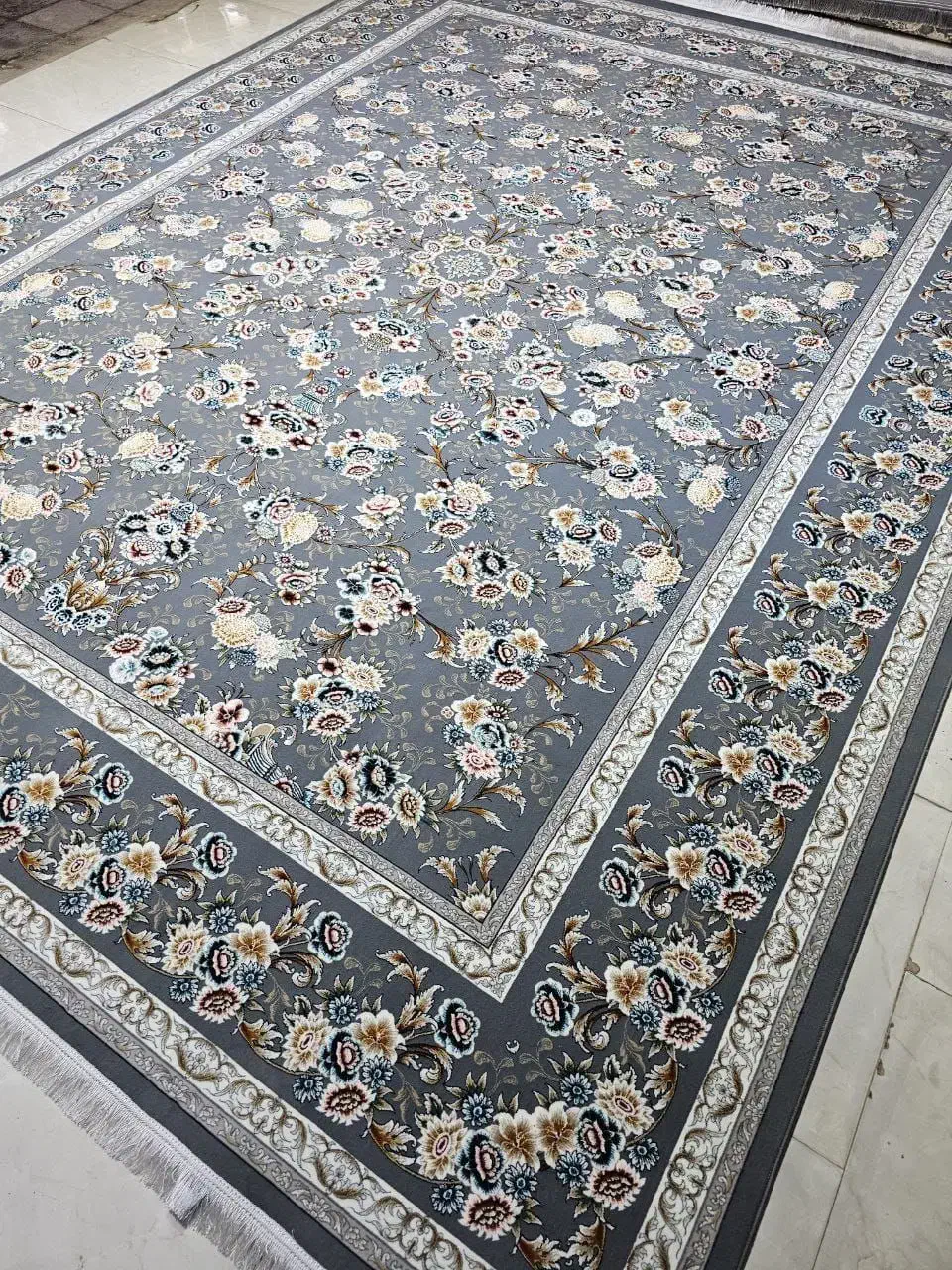 فرش 1200شانه بهار طوسی|فرش|سیرجان, |دیوار