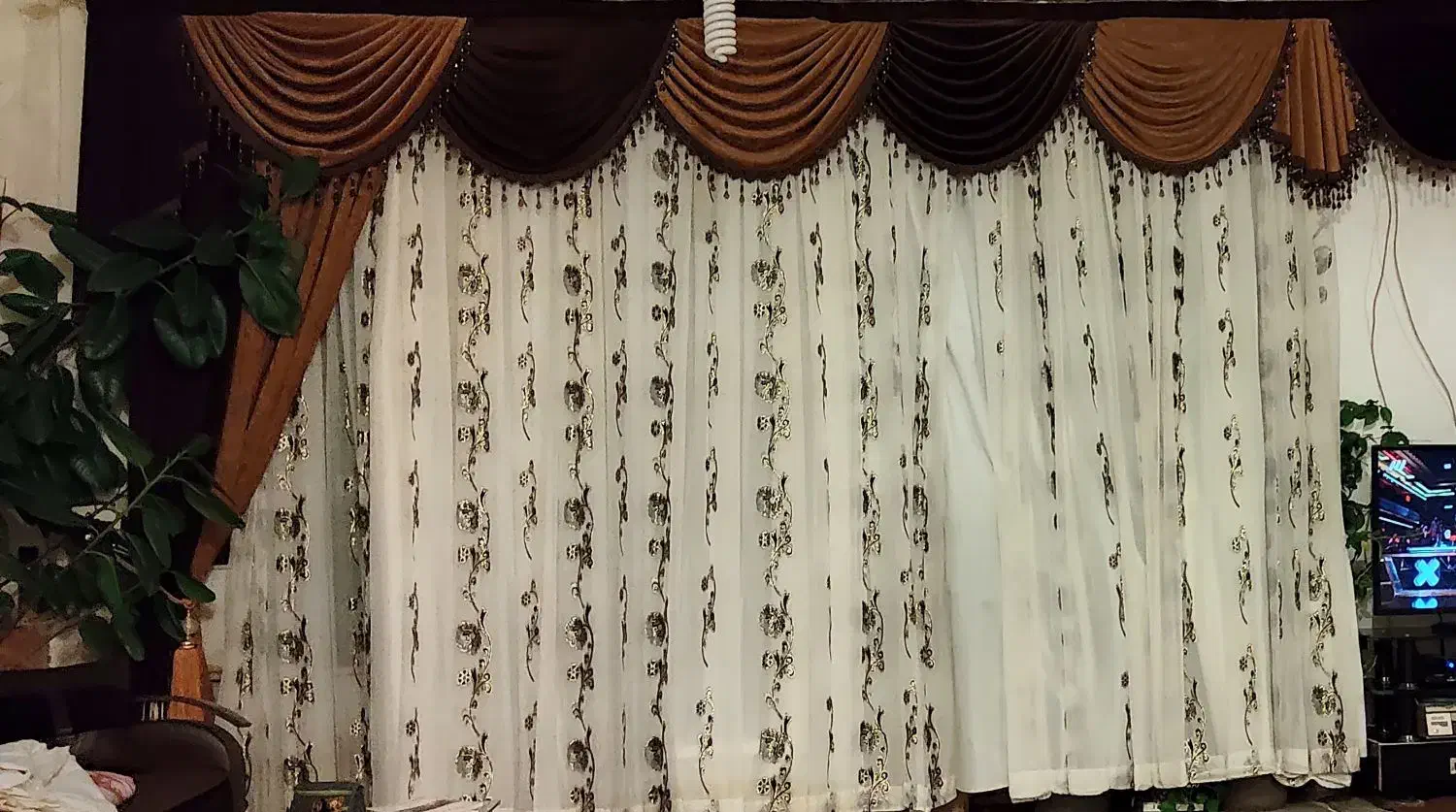 پرده|پرده، رانر، رومیزی|محمدیار, |دیوار