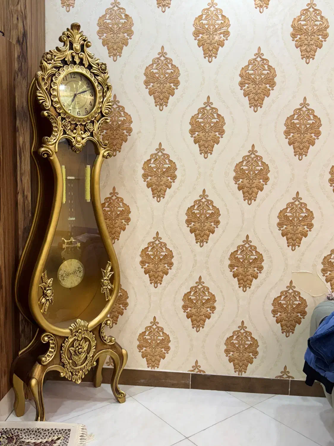 ساعت ایستاده|ساعت دیواری و تزئینی|ساری, |دیوار