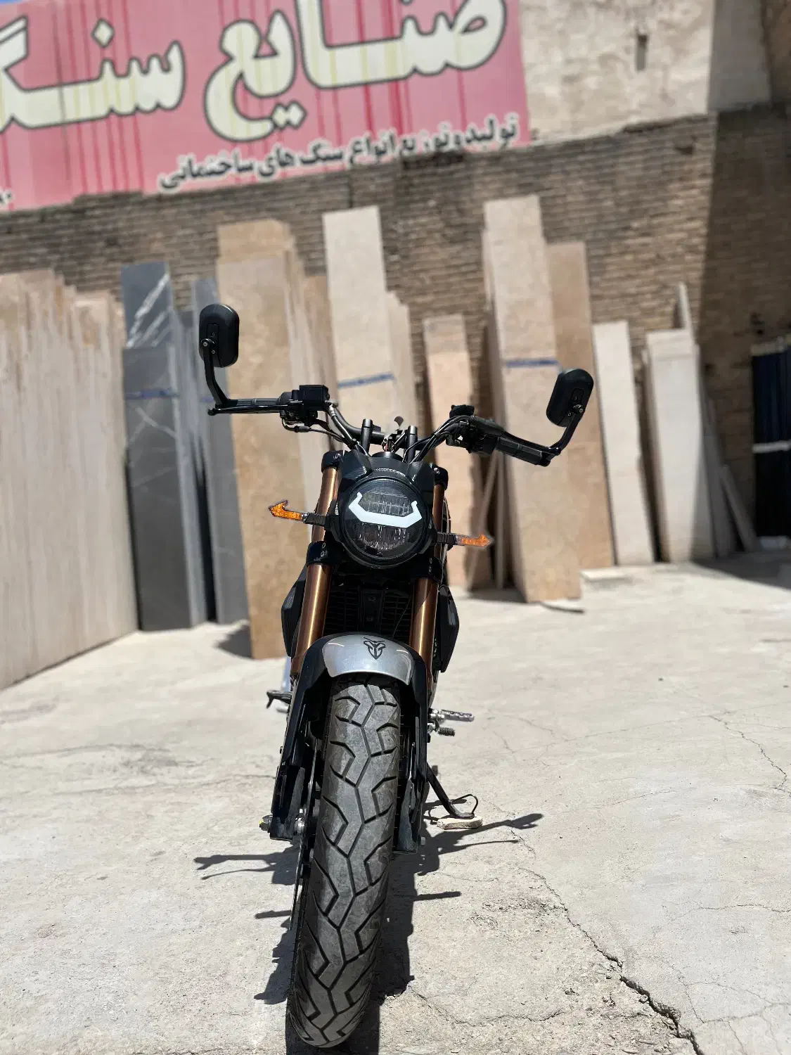 موتور سیکلت بلنتا ۲۰۰cr ،هوندا تریل کراس بنلی|موتورسیکلت|اراک, |دیوار