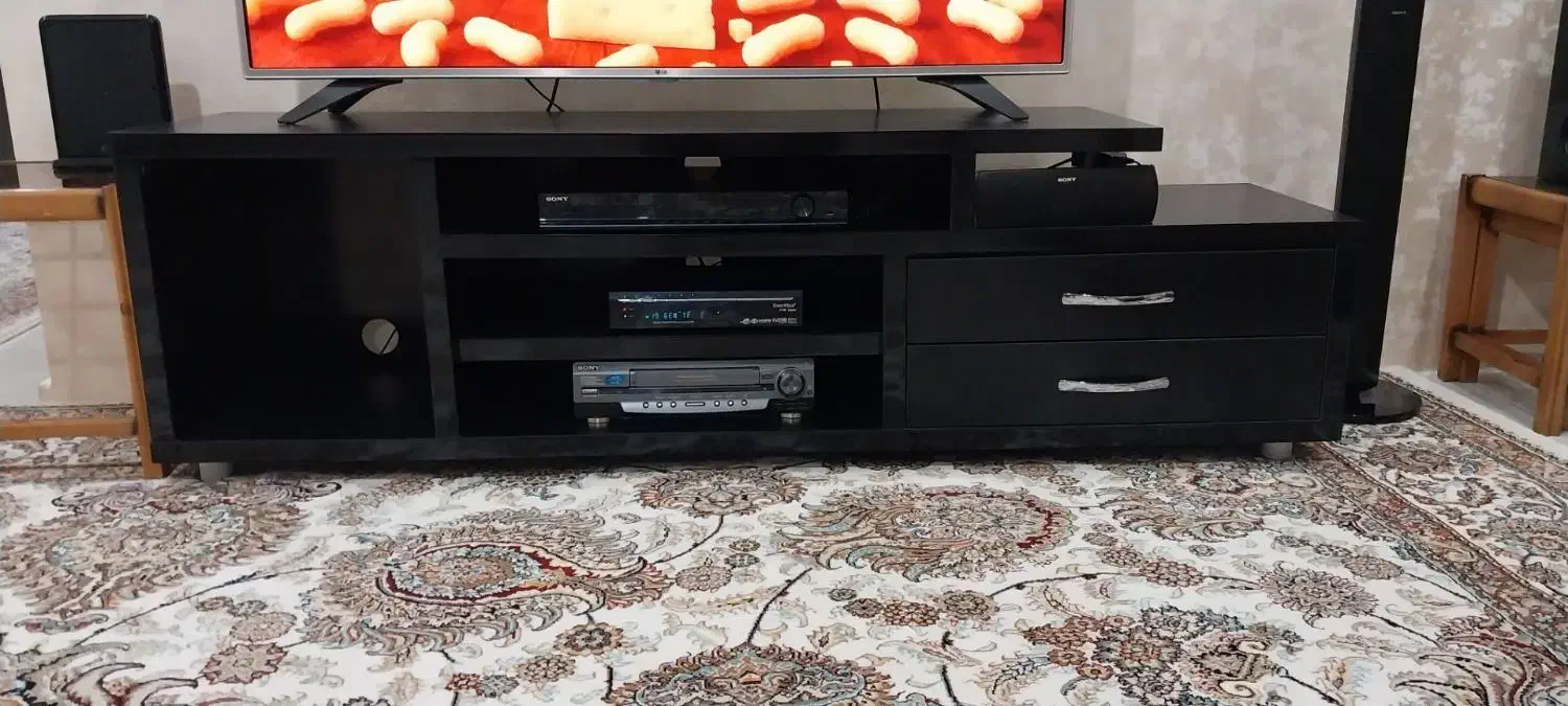 میززیرتلویزیونی لترون خیلی سالم وتمیز|میز تلویزیون|کرمانشاه, |دیوار