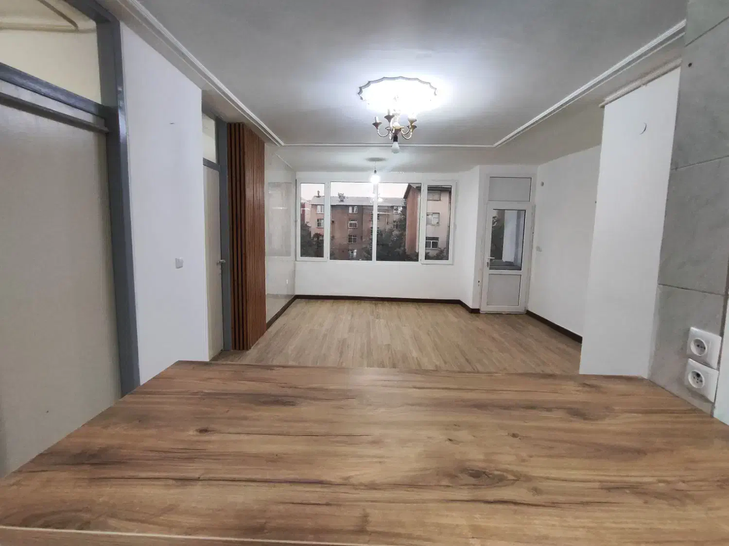 آپارتمان دو خوابه در اپارتمانی های ادب|فروش آپارتمان|سنندج, |دیوار