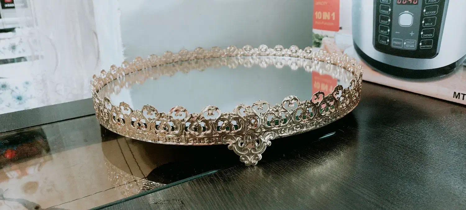 سینی طلایی رنگ ثابت|صنایع دستی و سایر لوازم تزئینی|اهواز, رسالت|دیوار