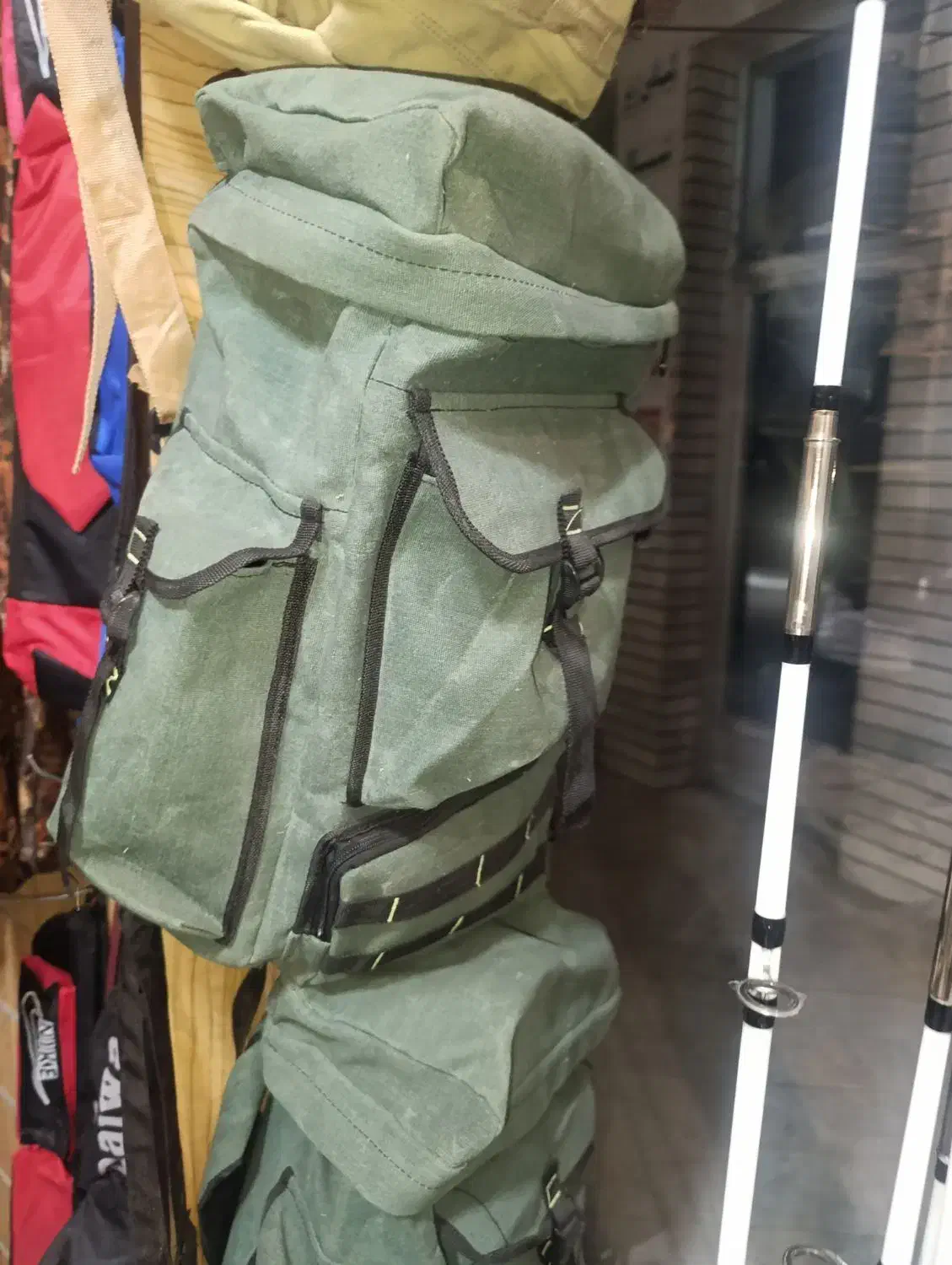 انواع کوله و لباس استتار طبیعت گردی|کوهنوردی و کمپینگ|الیگودرز, |دیوار