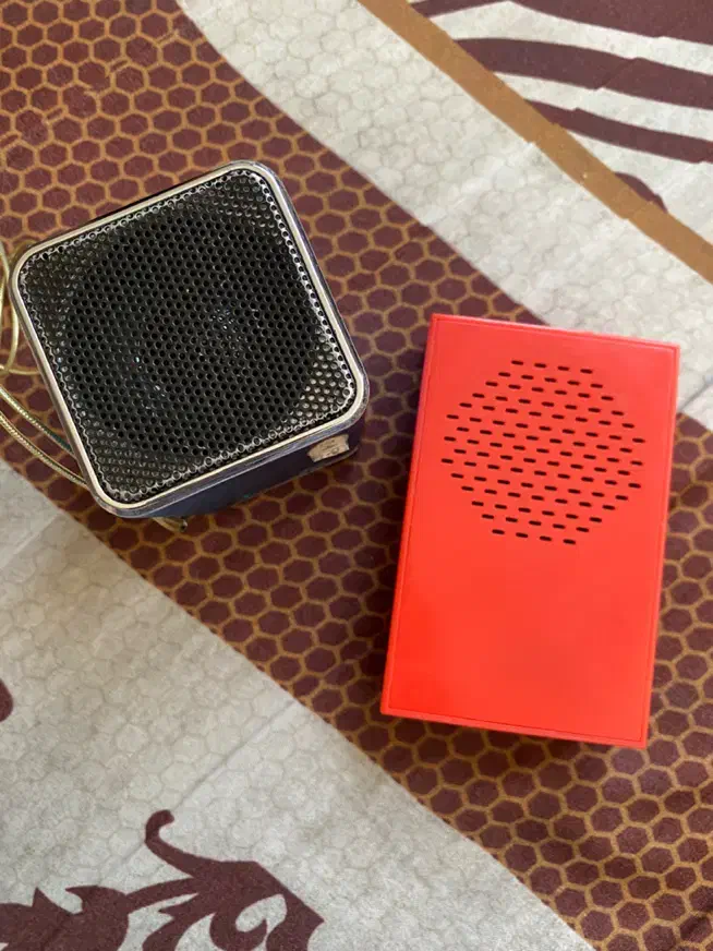 اسپیکر|پخشکننده همراه|مشهد, نیروی هوایی|دیوار