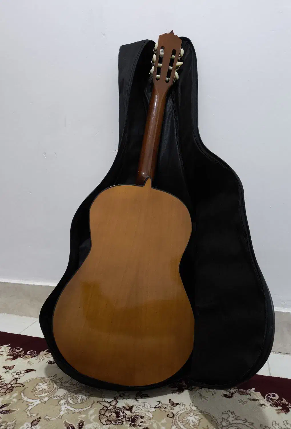 گیتار c70|گیتار، بیس، امپلیفایر|خرمآباد, |دیوار