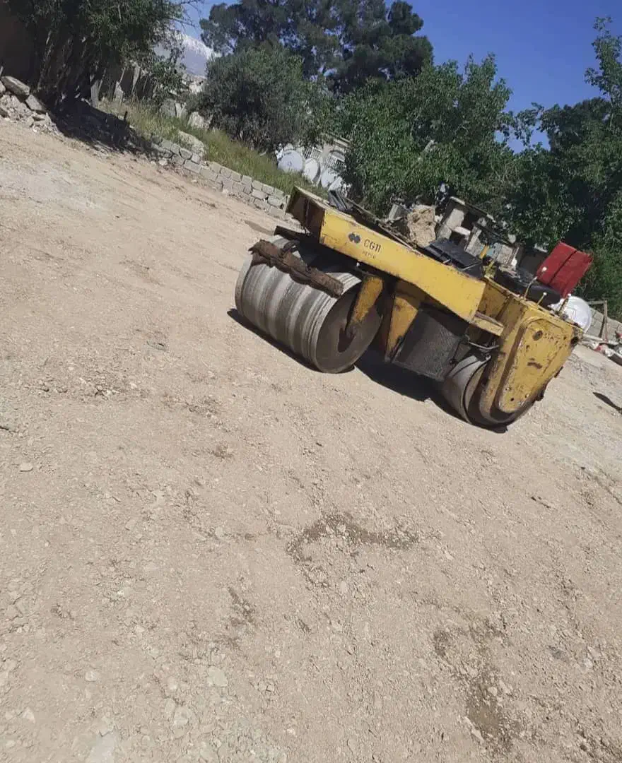 غلطک مناسب اتو و صاف کردن آسفالت سوله فنداسیون|خدمات حمل و نقل|شهریار, شهرک شاهد|دیوار