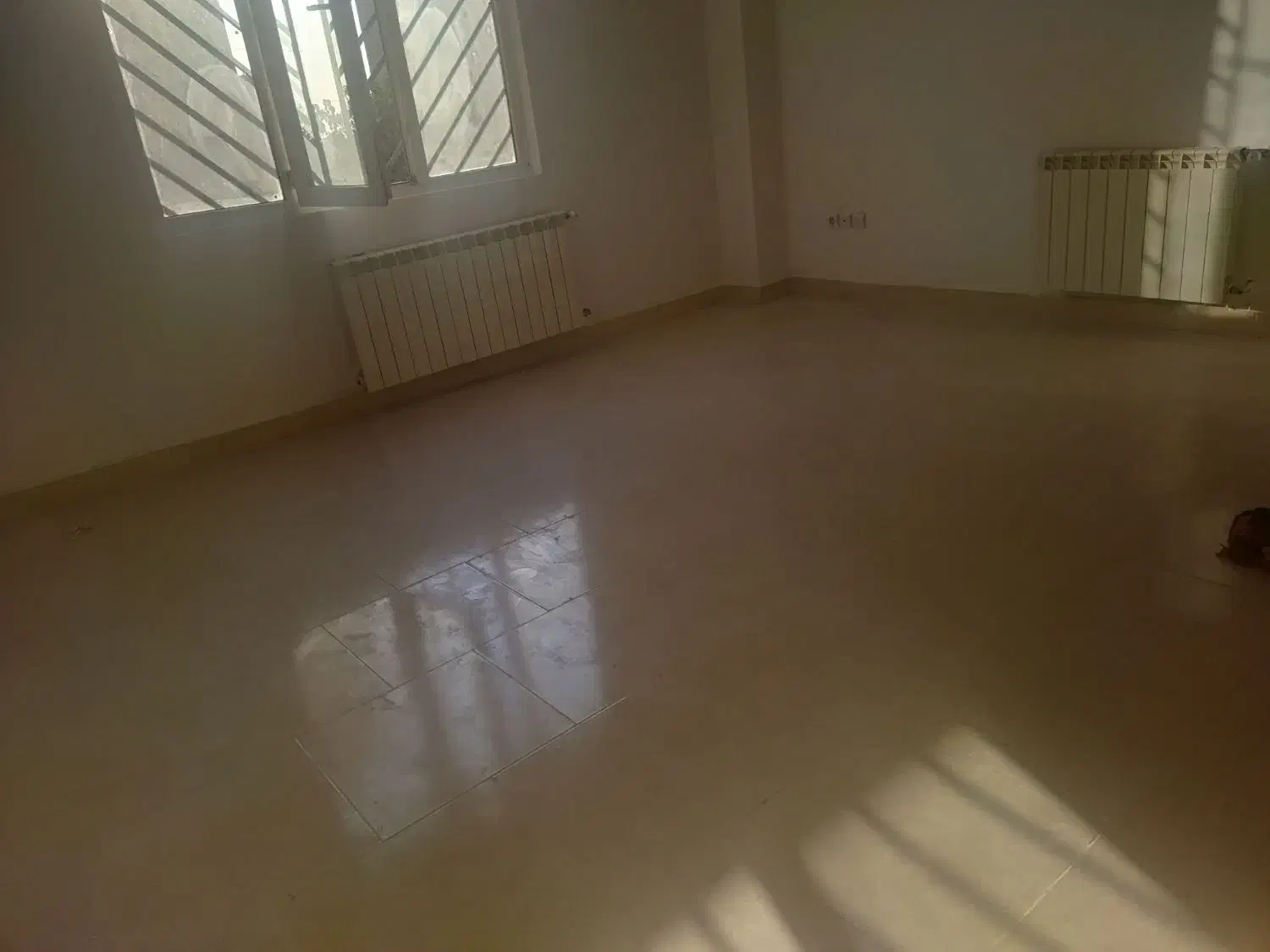 آپارتمان هفتادوپنج متری مفید در مهرگان|فروش آپارتمان|محمدیه-قزوین, |دیوار