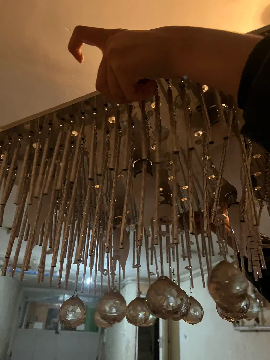 لوستر|لوستر و چراغ آویز|بومهن, |دیوار