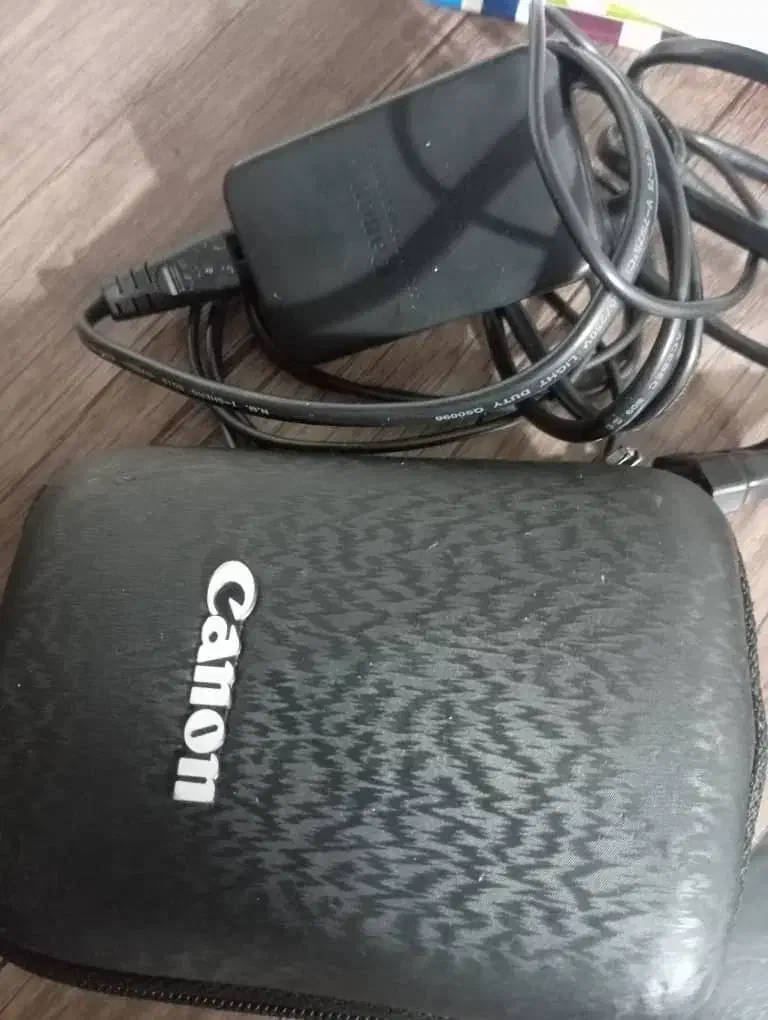 کیف و آداپتور دوربین|دوربین عکاسی و فیلمبرداری|تهران, شهرک ولیعصر جنوبی|دیوار