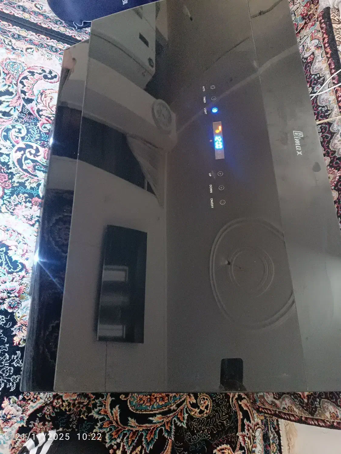 هود بیمکث|هود|همدان, |دیوار