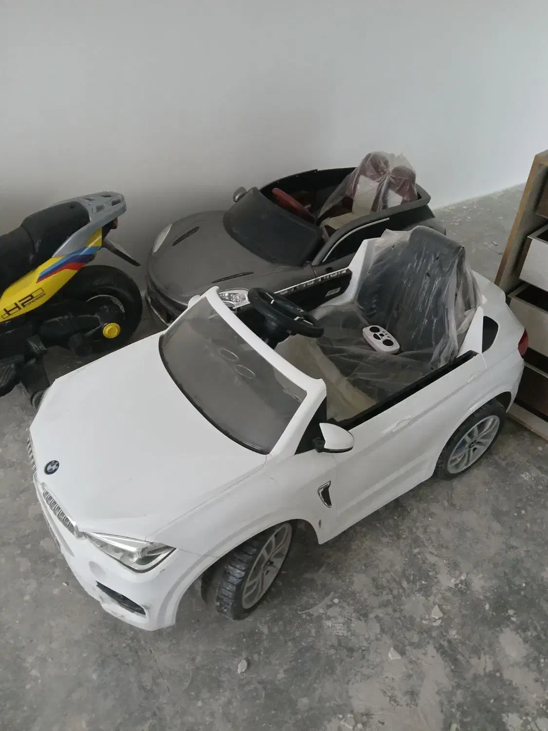 ماشین شارژی|اسباببازی بچه|سنندج, |دیوار