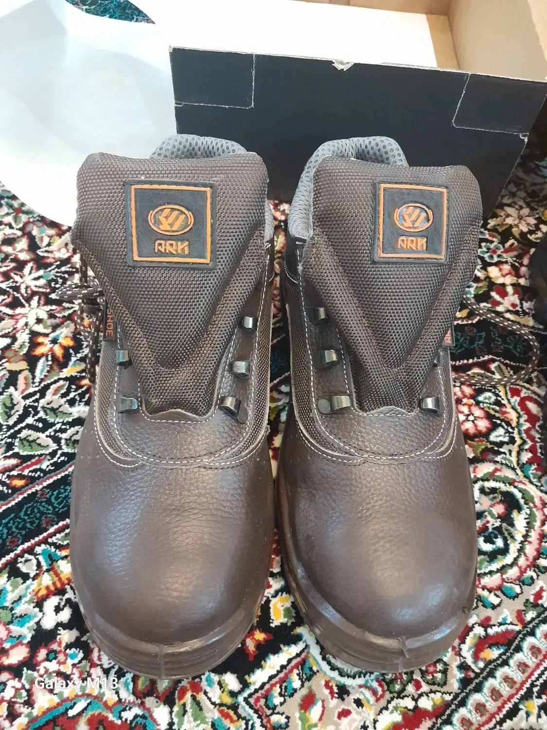 کفش ایمنی|کیف، کفش، کمربند|قروه, |دیوار