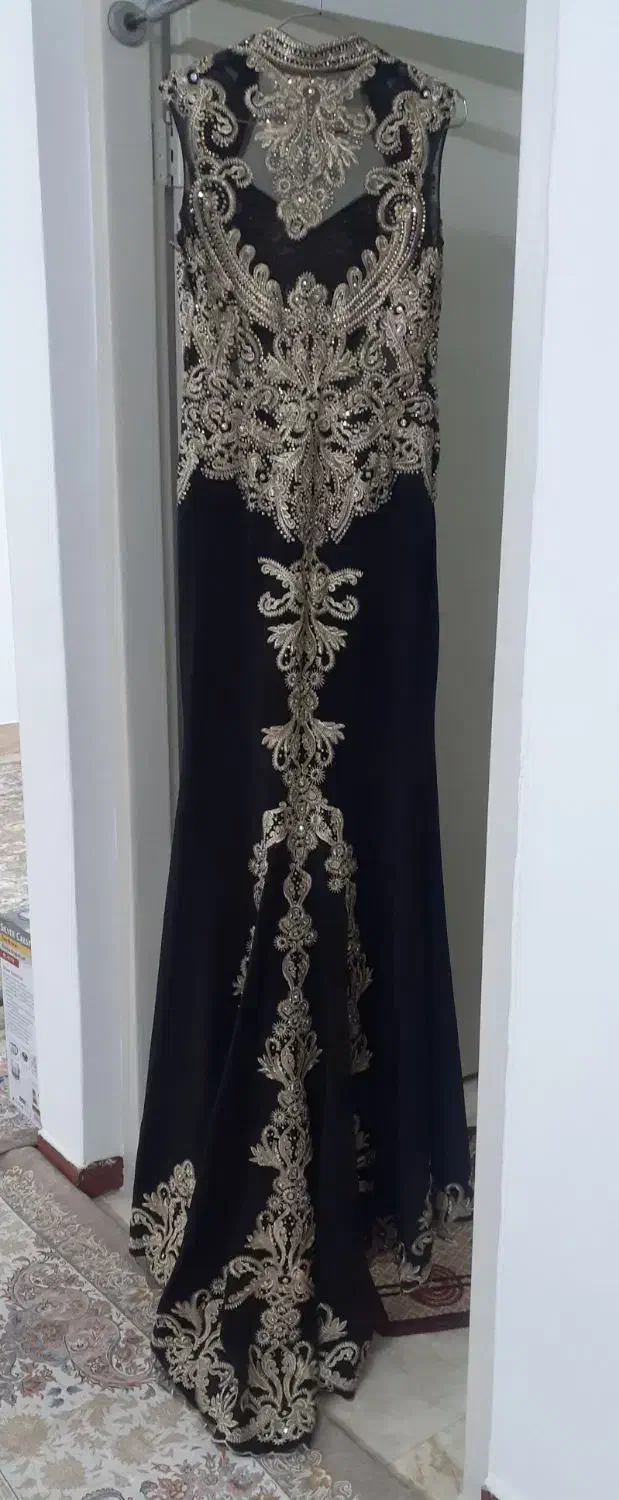 لباس مجلسی|لباس|مهدی شهر, |دیوار