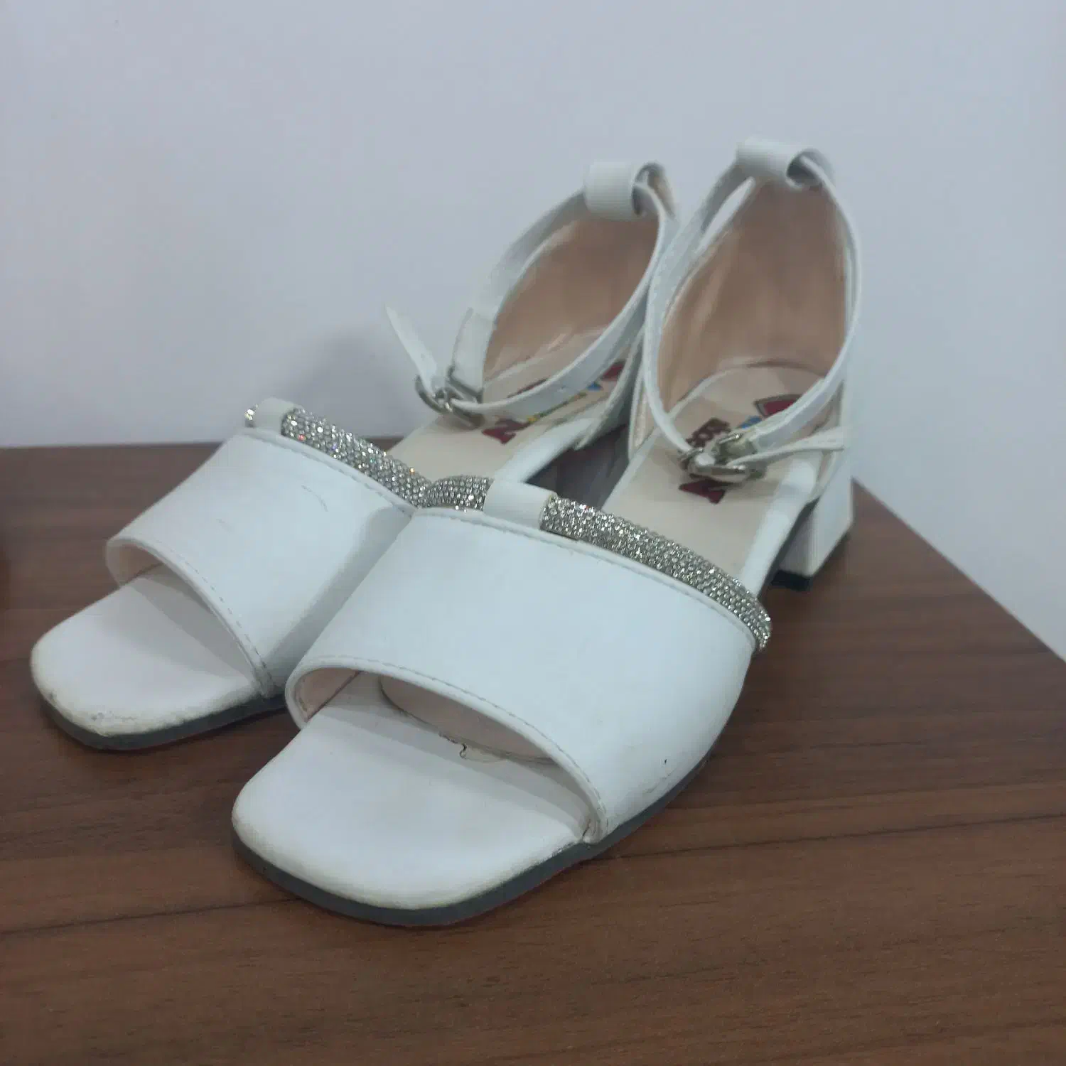 کفش بچگانه|کفش و لباس بچه|رشت, احمد گوراب|دیوار