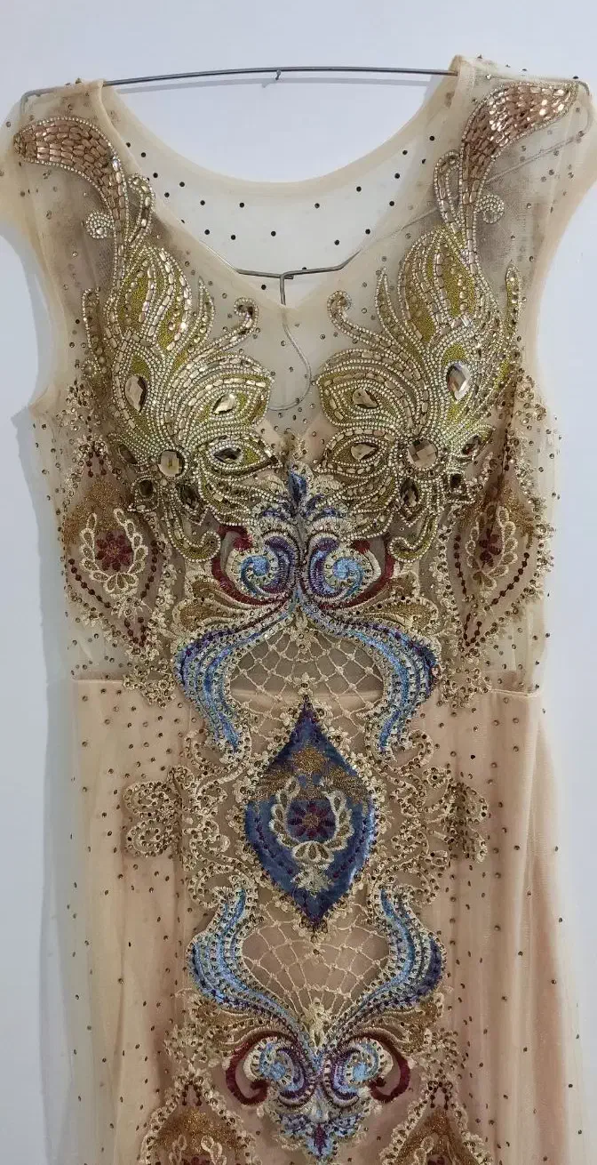 لباس مجلسی|لباس|جهرم, |دیوار