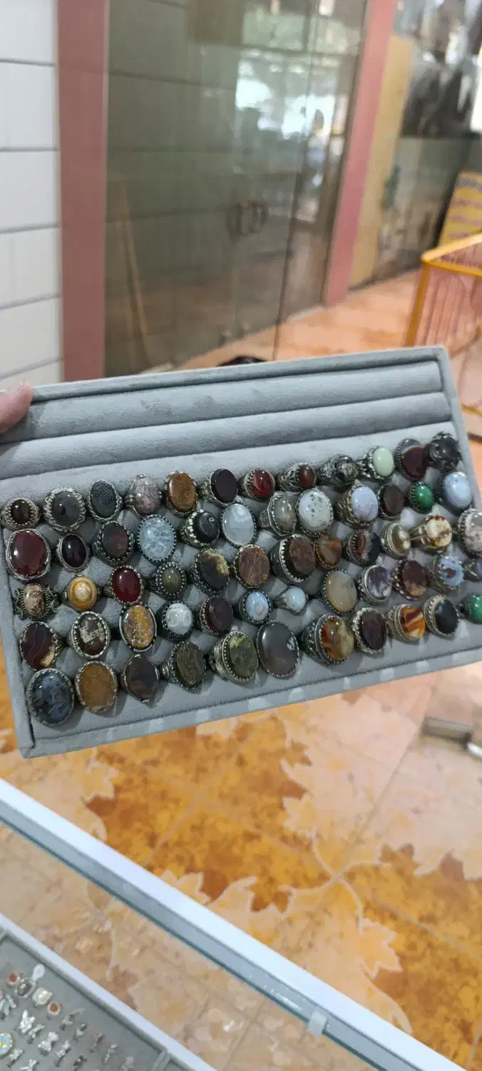 انگشتر نیکل با کیفیت با سنگ های اصلی و طبیعی|بدلیجات|لنجان, |دیوار