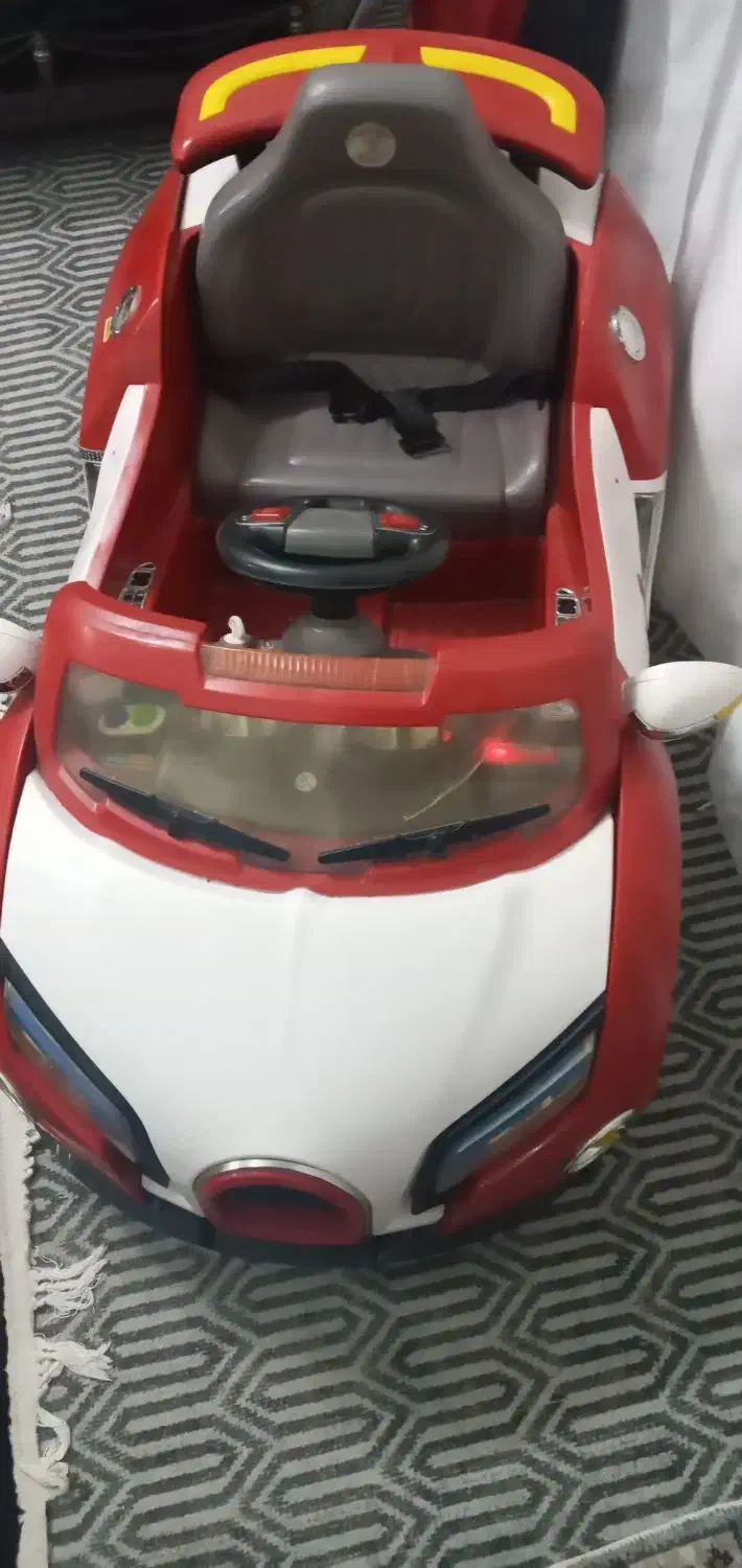 ماشین شارژی بچه|اسباب‌بازی بچه|قم, ولیعصر|دیوار