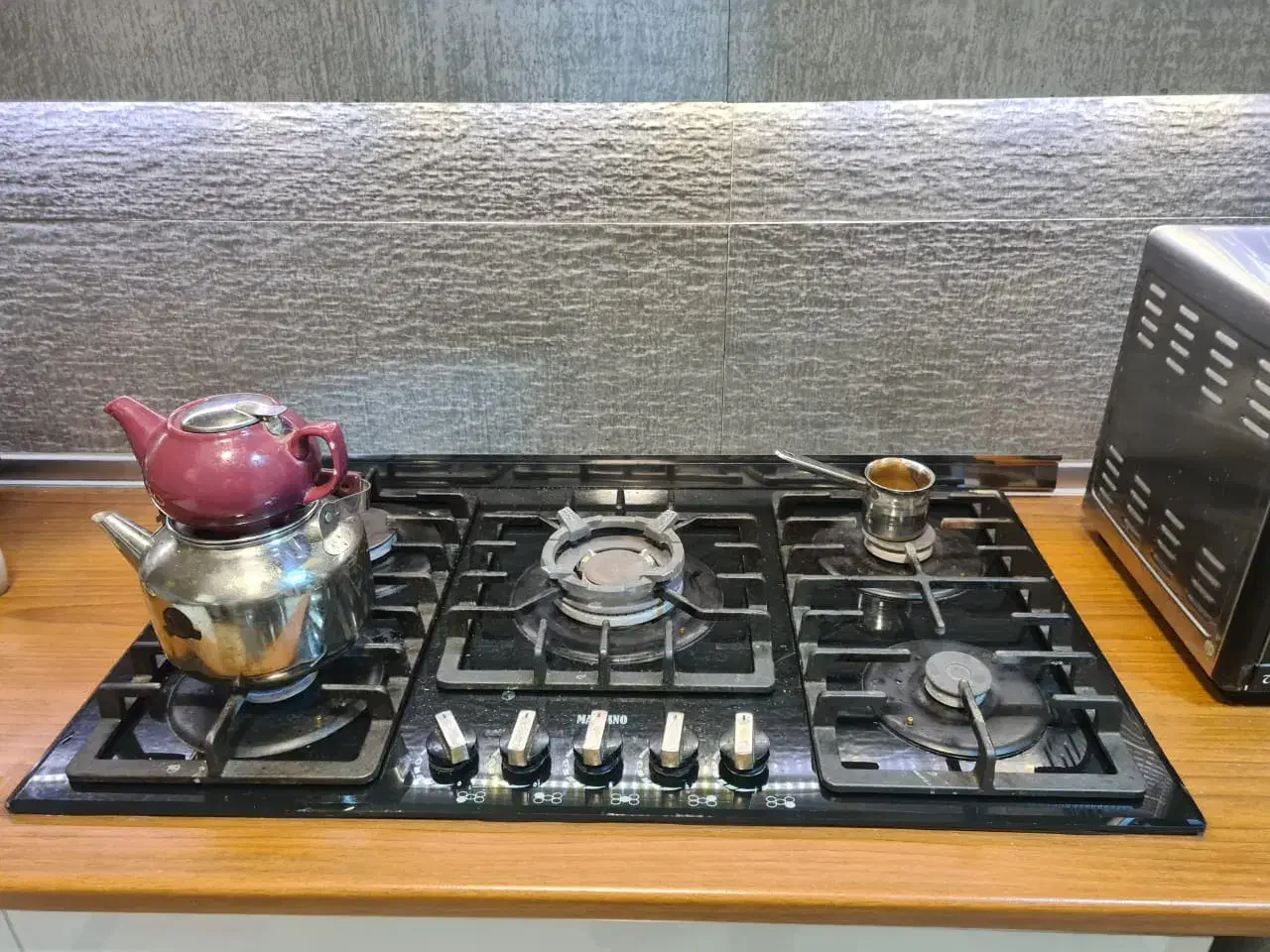 گاز رومیزی شیشه ای مارلینو ایتالیا|اجاق گاز و لوازم برقی پخت‌وپز|تهران, سردارجنگل|دیوار