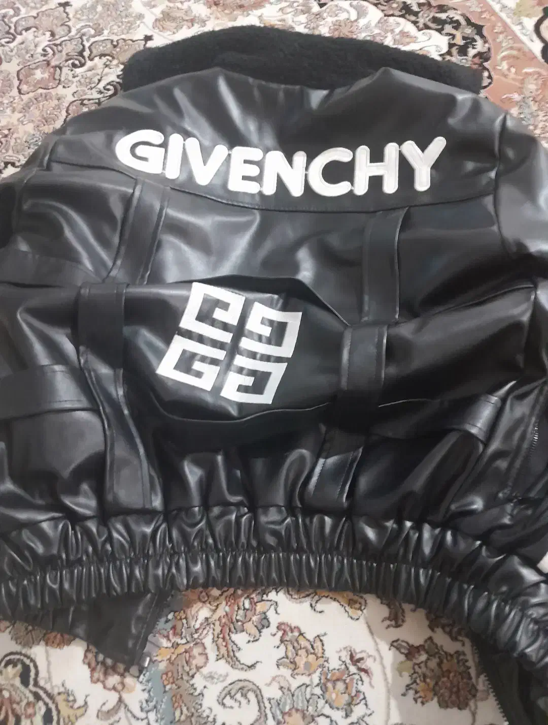 کاپشن|کفش و لباس بچه|اردبیل, |دیوار