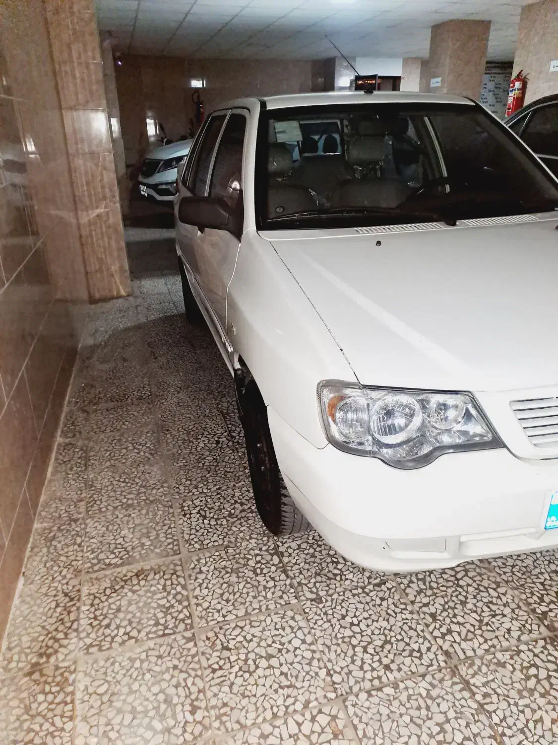 هاشپک۱۱۱ تمیز بی رنگ|خودرو سواری و وانت|بندر انزلی, تهران|دیوار