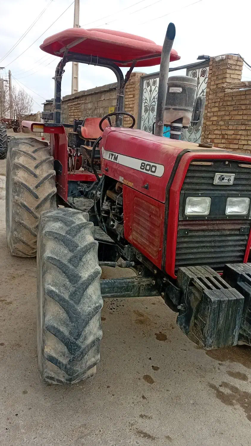 تراکتور 800 |خودرو سنگین|کرمانشاه, |دیوار