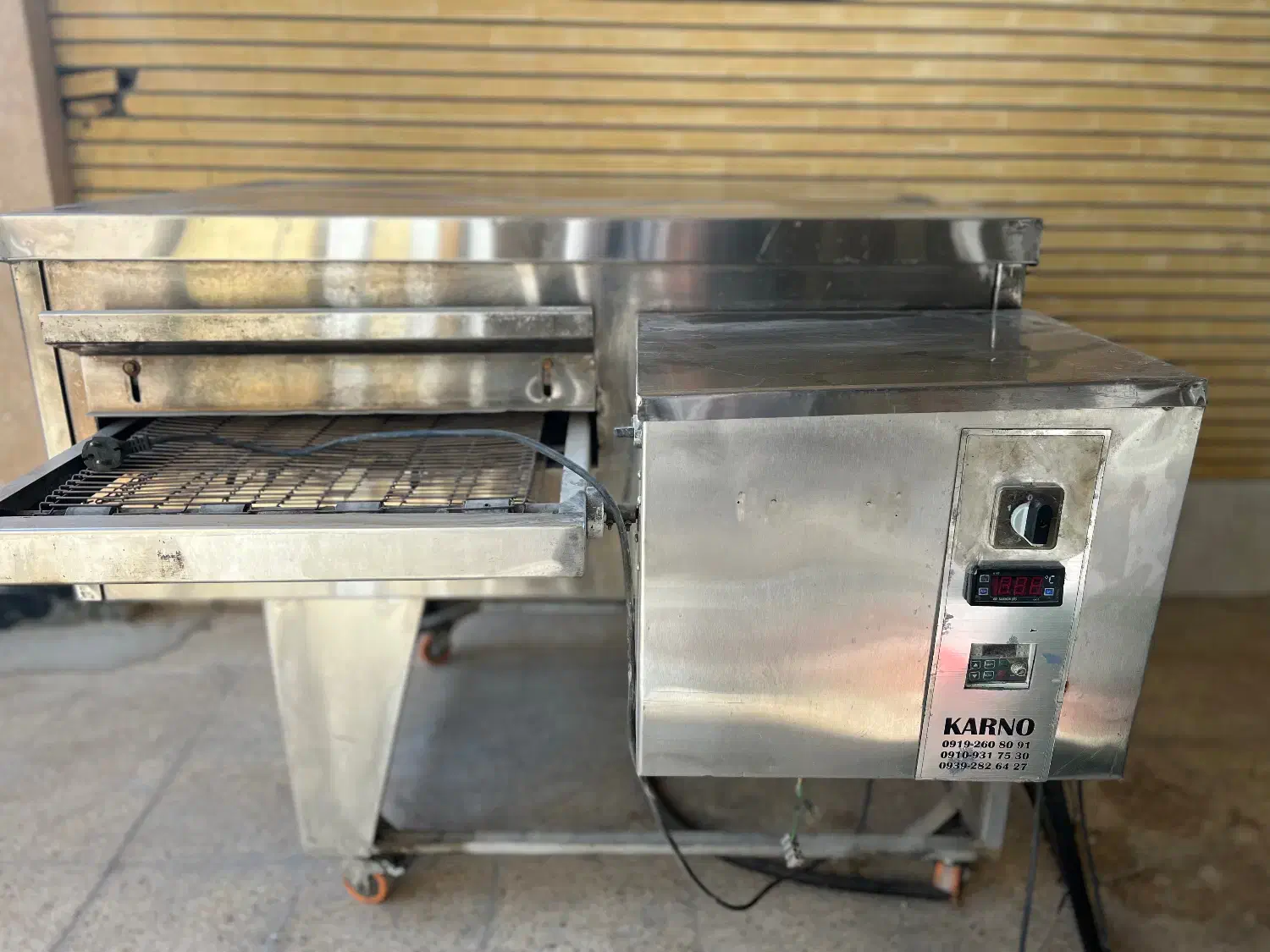 فر ریلی|کافی‌شاپ و رستوران|اصفهان, زهران|دیوار