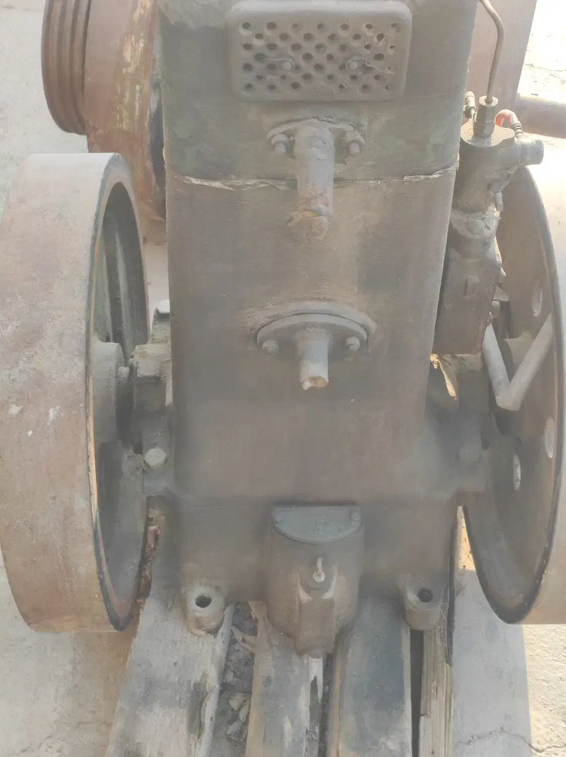 تلنبه بامفوردوسرتخلی|ماشینآلات صنعتی|شیراز, پادگان ولیعصر|دیوار