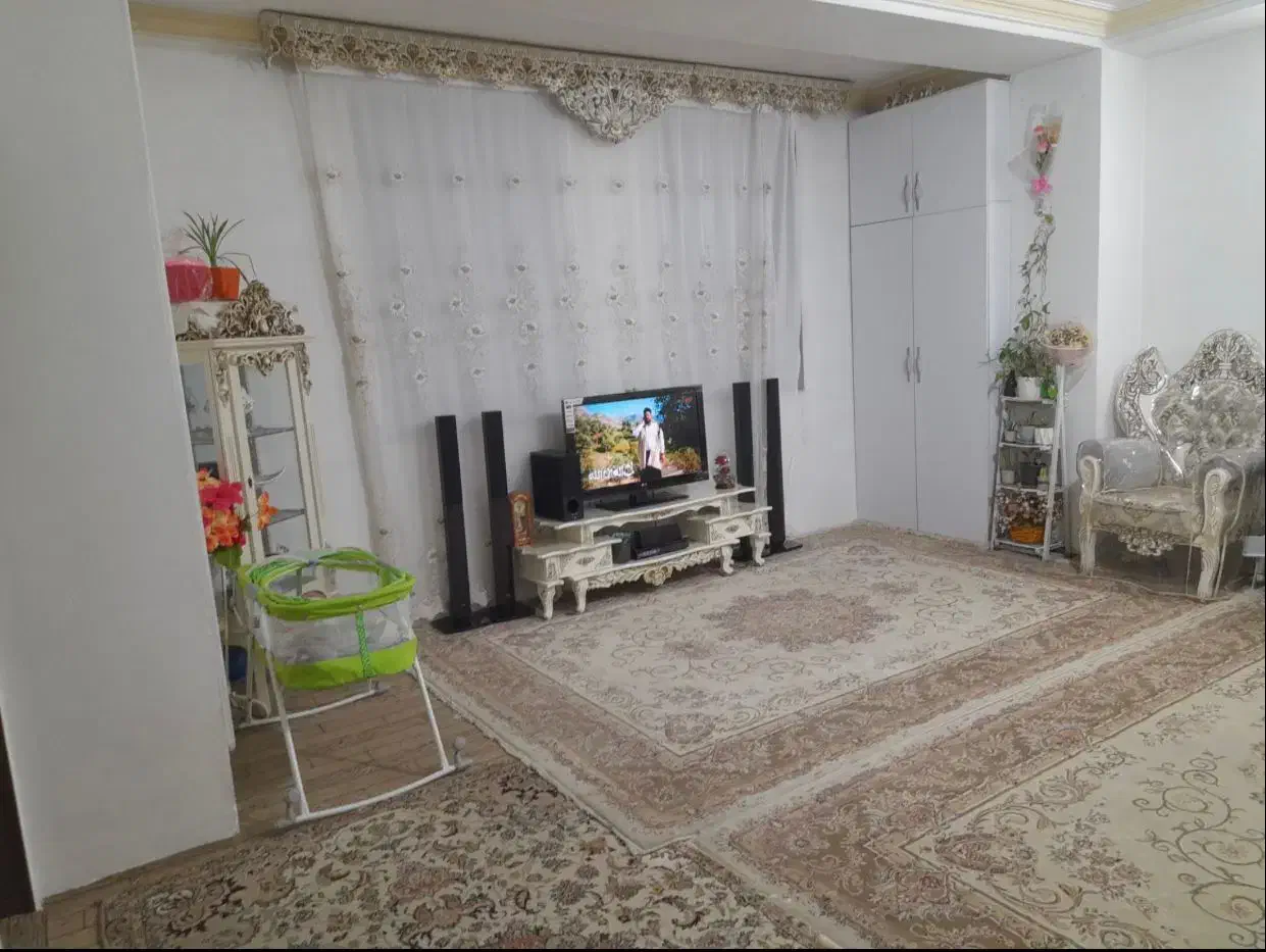 اجاره واحد 60 متری با پارکینگ|اجارهٔ مغازه و غرفه|رباطکریم, رباطکریم|دیوار