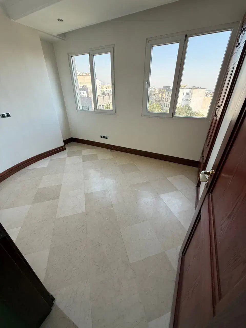 فروش ملک|فروش آپارتمان|تهران, ظفر|دیوار