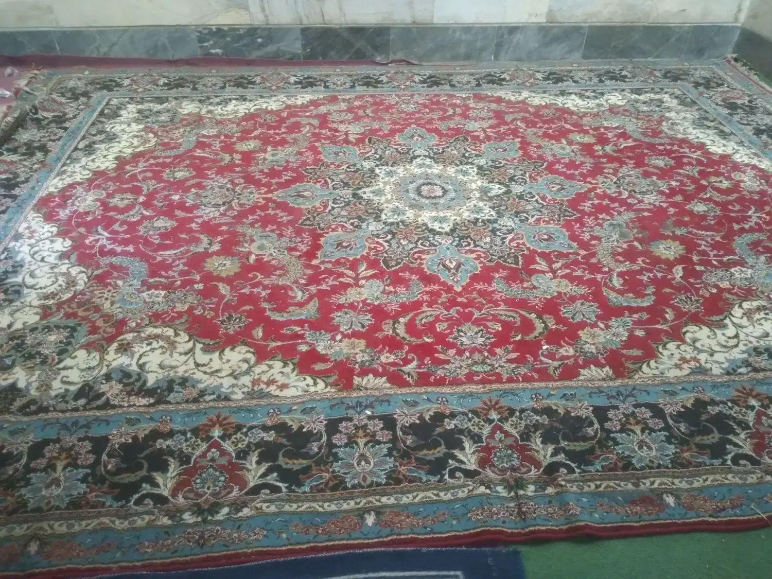 فرش ۱۲ متری|فرش|قم, دروازه ری|دیوار