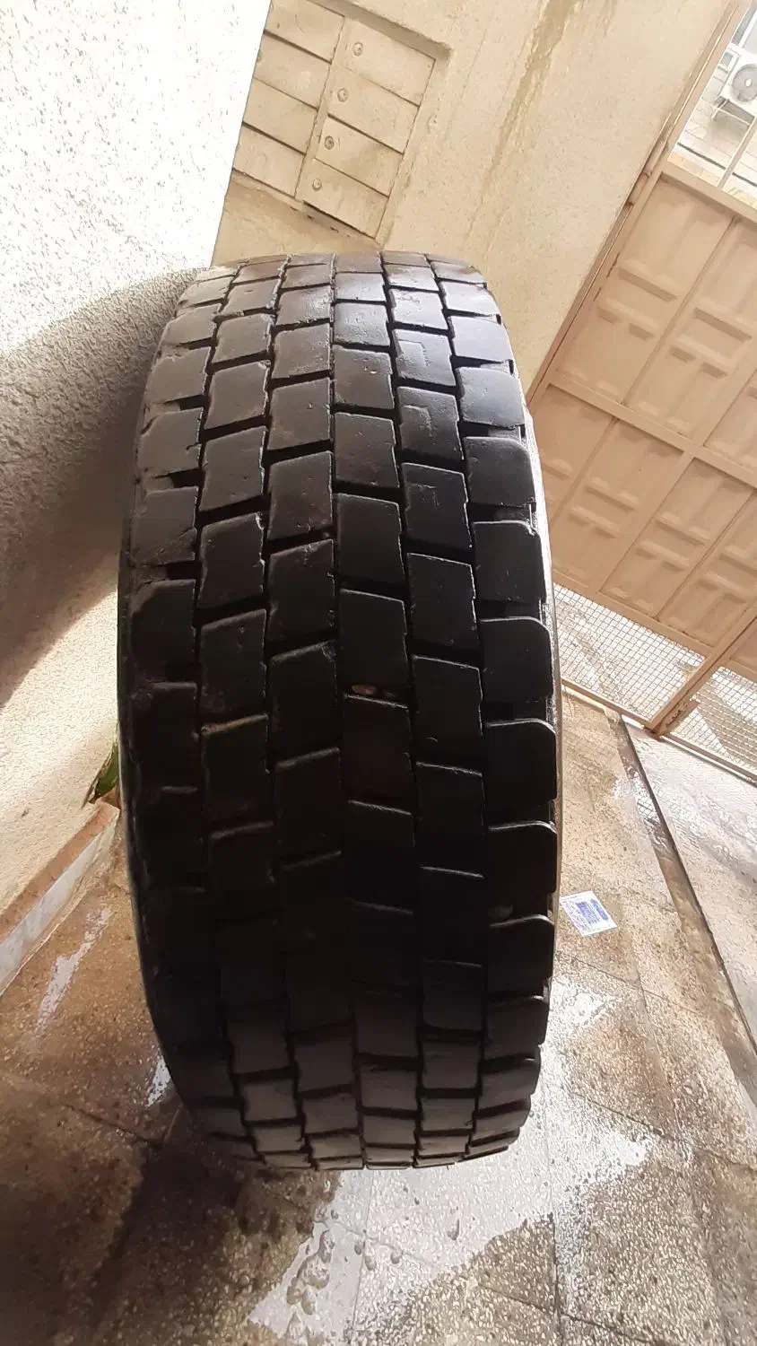 لاستیک  22.5   کامیون|خودرو سنگین|گرگان, |دیوار