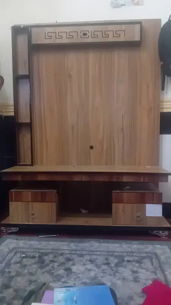 زیر یا میز تلویزیونی|میز تلویزیون|دهدشت, |دیوار