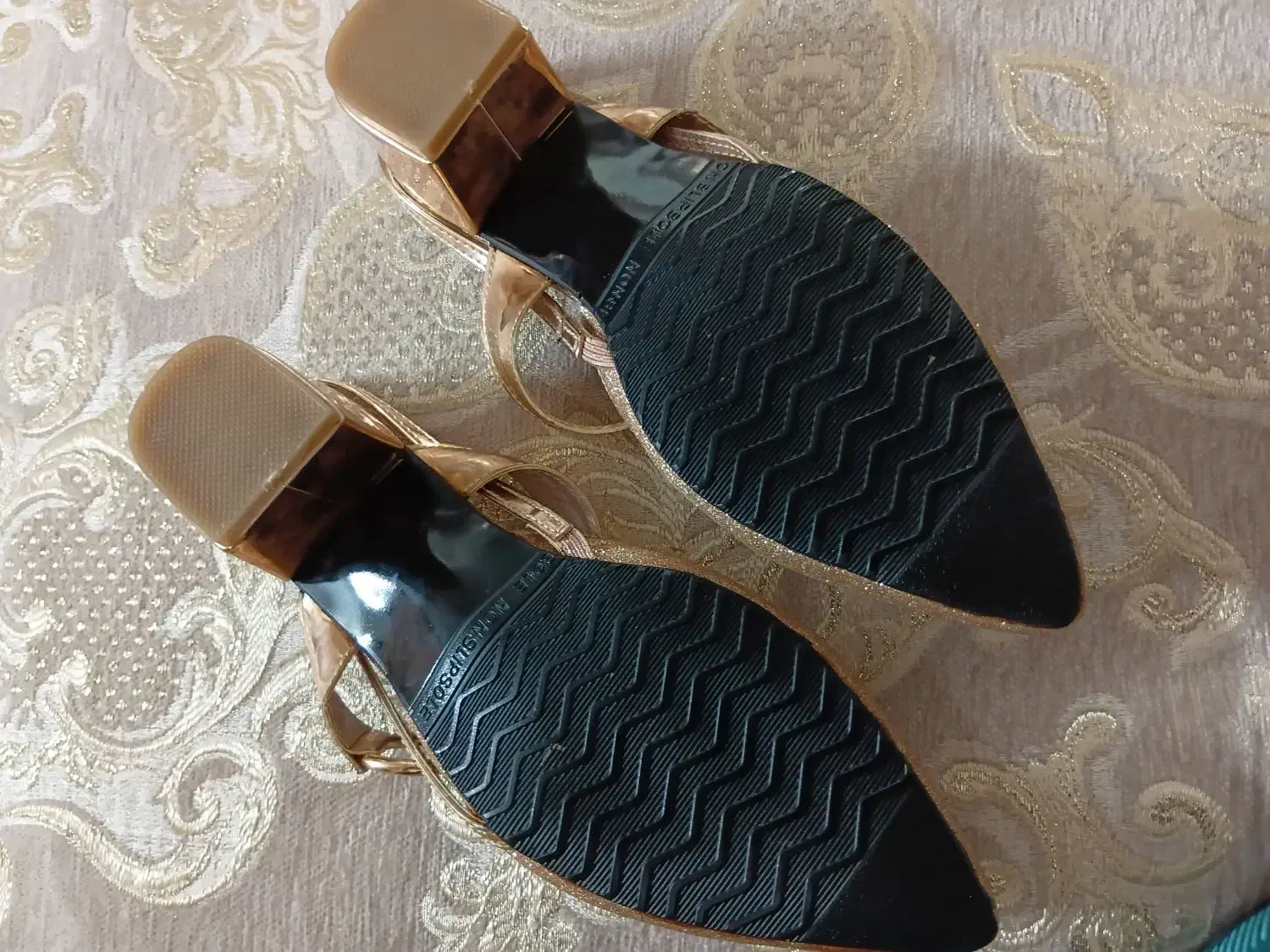 روفرشی|روفرشی|قم, کلهری|دیوار