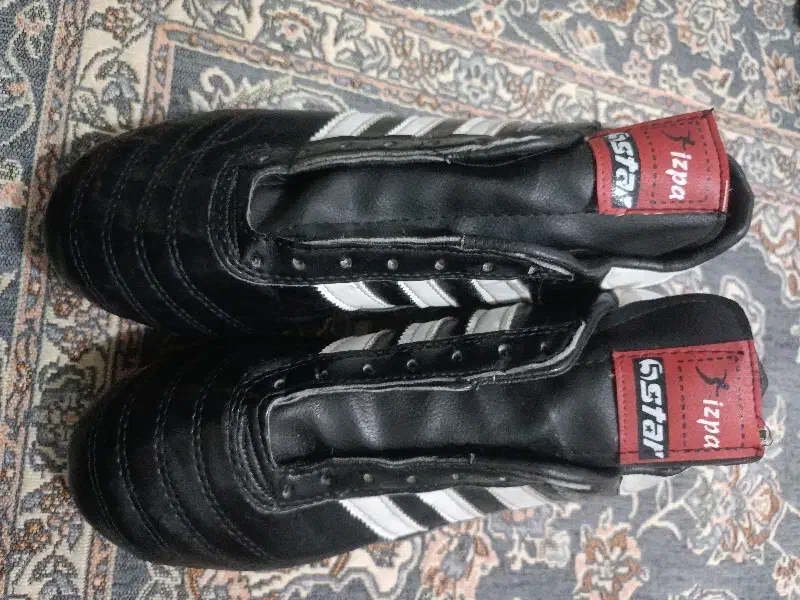 کفش چمنی اصلی نو دو عدد|کیف، کفش، کمربند|مریوان, |دیوار