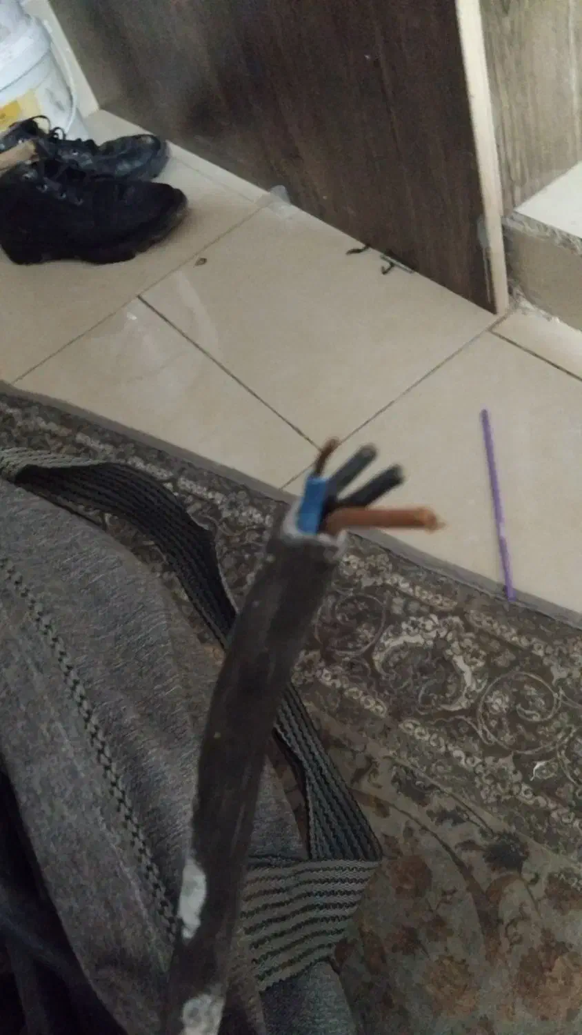 کابل چهاررشته مفتولی ۱۷متردرحدنو|مصالح و تجهیزات ساختمان|هشتگرد, شهرک ریحانه|دیوار