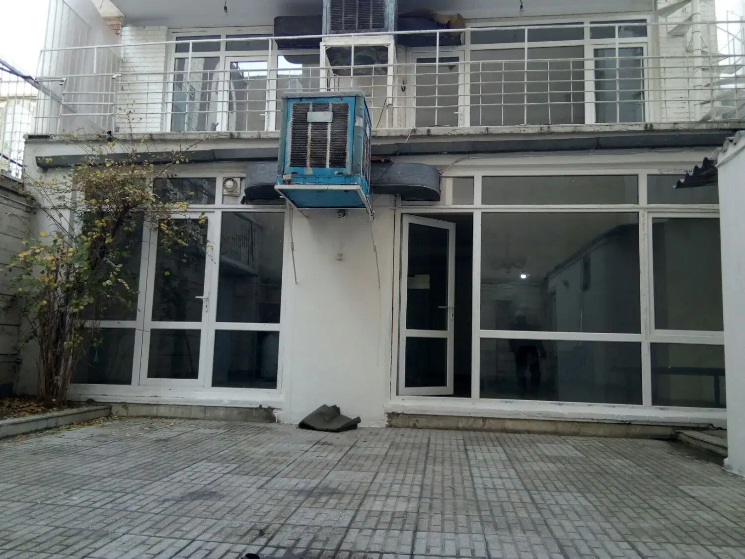 اجاره ۲۲۰ متر خانه مستقل دروس