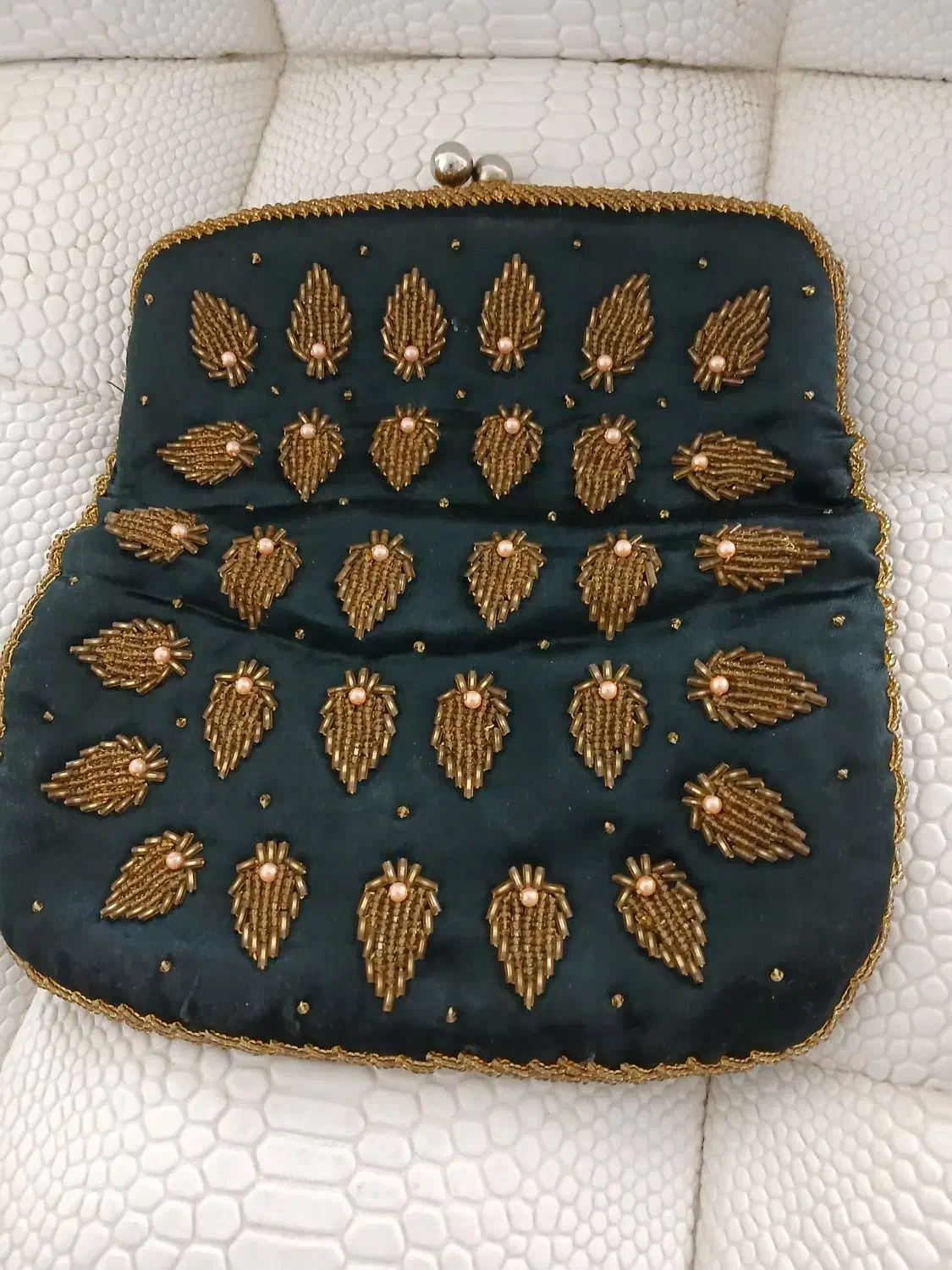 کیف عتیقه مواد دوزی کار دست|کلکسیون اشیاء عتیقه|پردیس, فاز ۳|دیوار