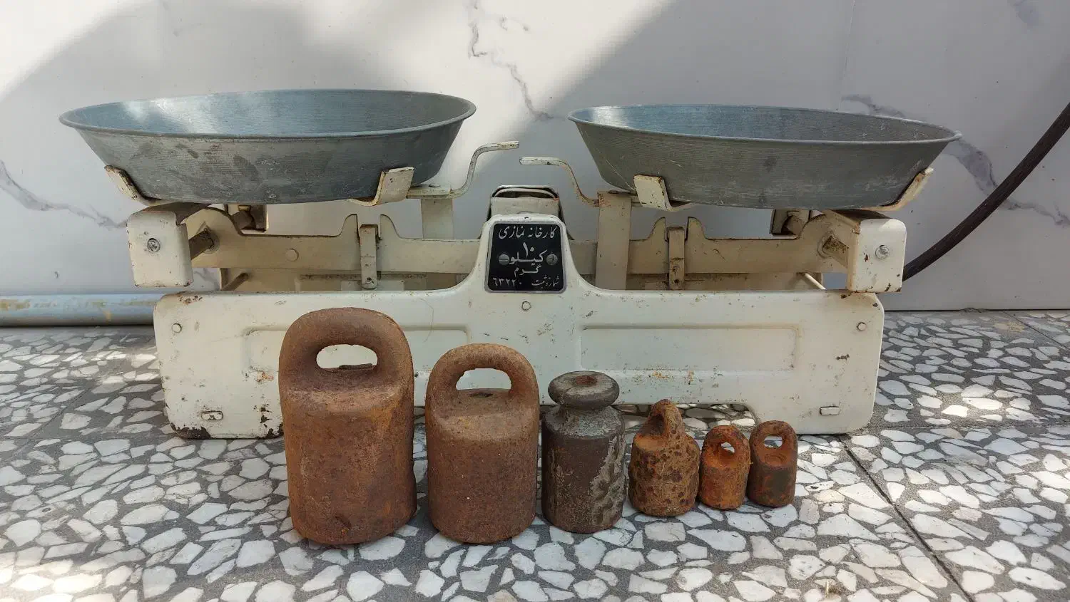 ترازو سنگی|ابزارآلات|رشت, تازه آباد|دیوار