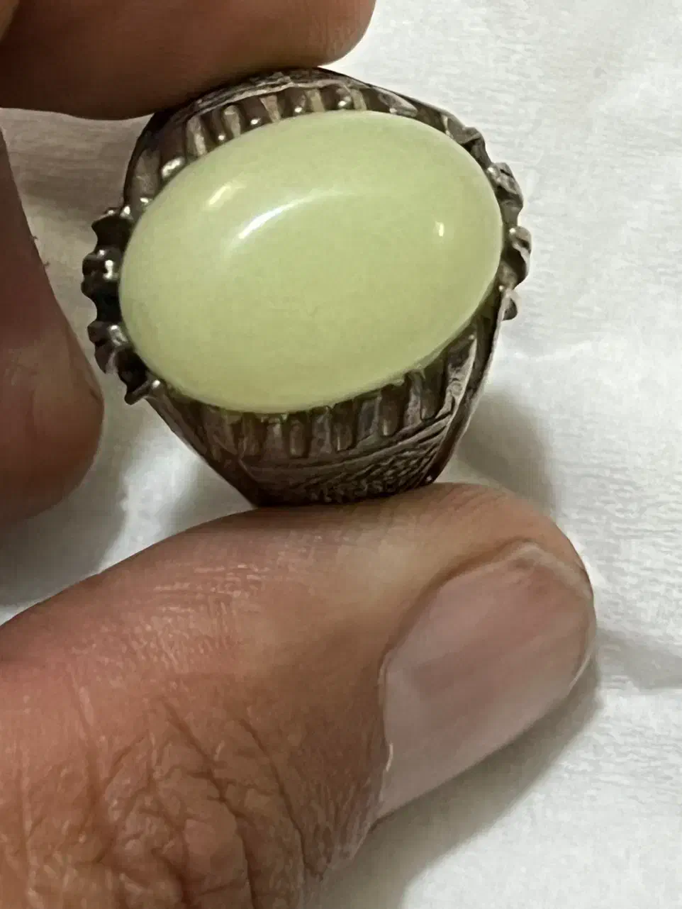 انگشتر گوهر شب چراغ|جواهرات|ابریشم, |دیوار