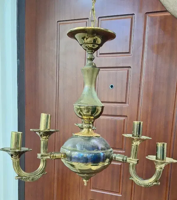 لوستر برنزی ۶ شعله|لوستر و چراغ آویز|کرج, باغستان|دیوار