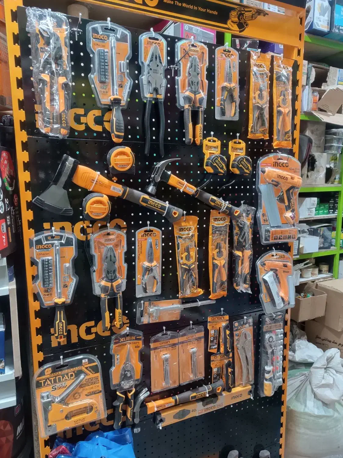 فروشگاه ابزار راتون|ابزارآلات|مشهد, رده|دیوار