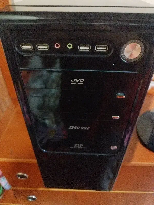 مانیتور ال جی flateon e1940 با دیسک زیرو وان|قطعات و لوازم جانبی رایانه|بندر امام خمینی, |دیوار