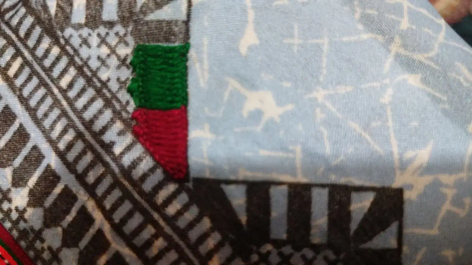 دوخت طناب.  سبزو جالار|لباس|چابهار, |دیوار