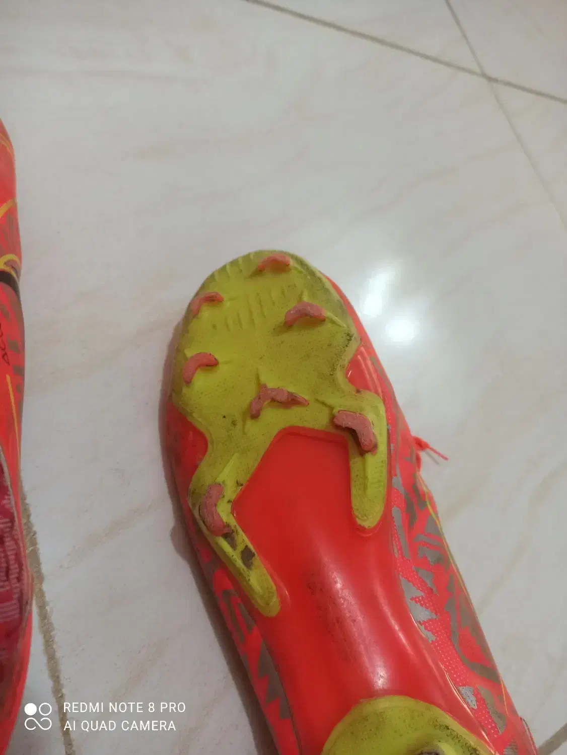 کفش فوتبال|کیف، کفش، کمربند|کرمانشاه, |دیوار