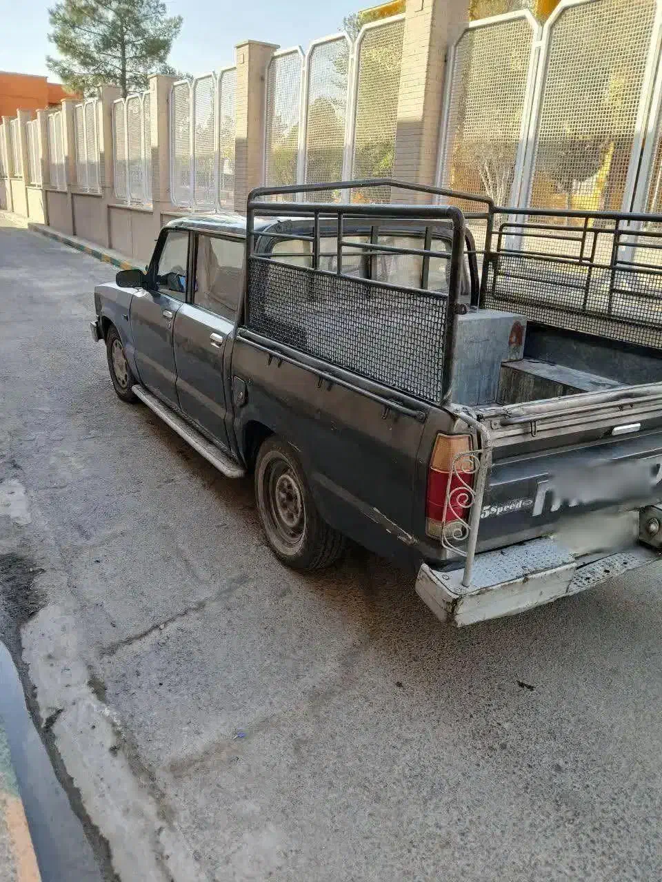 مزدا دوکابین ۱۶۰۰|خودرو سواری و وانت|اصفهان, شهرک شهید منتظری|دیوار